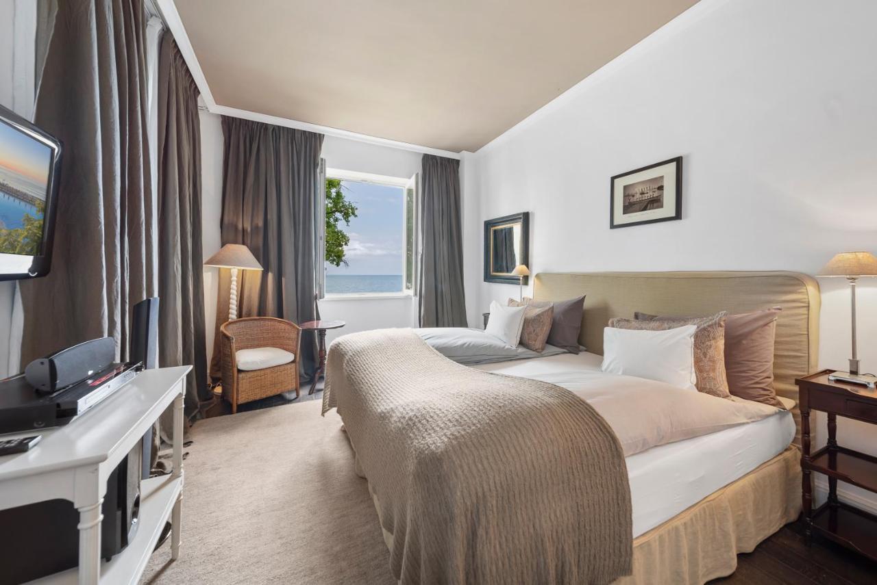 Hvd Boutique Hotel Oasis - Private Beach & Free Parking Golden Sands Exterior photo
